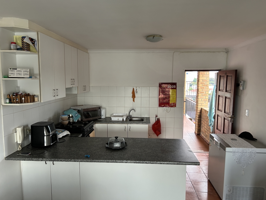 2 Bedroom Property for Sale in Glenlilly Western Cape